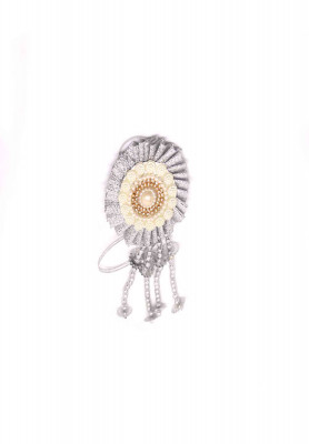 Silver stone-puti holud rakhi