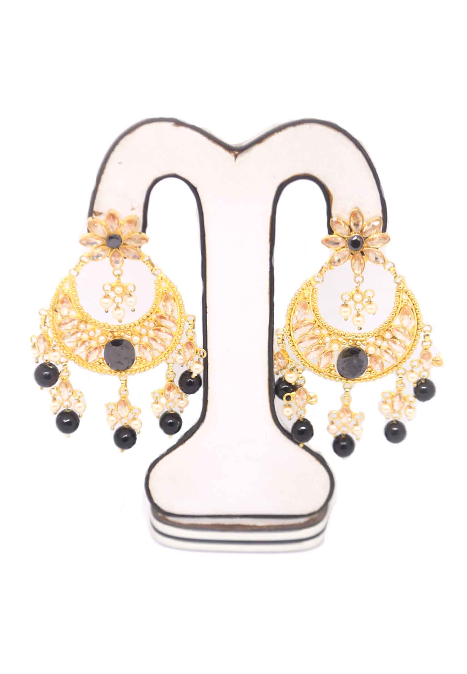 Light pink-black-golden party ear ring