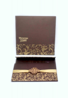 Folding invitation card