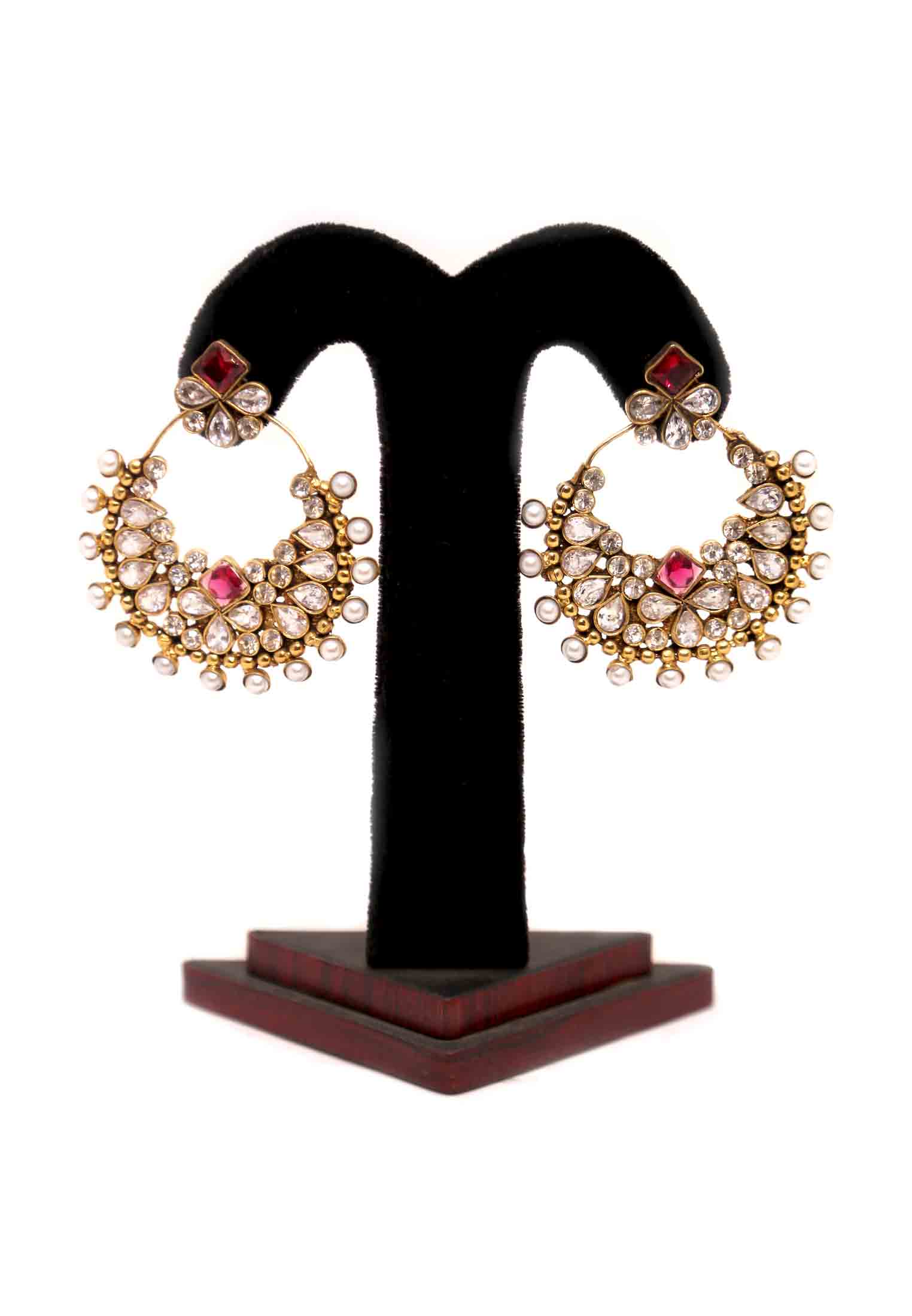 Round Shaped Earring 