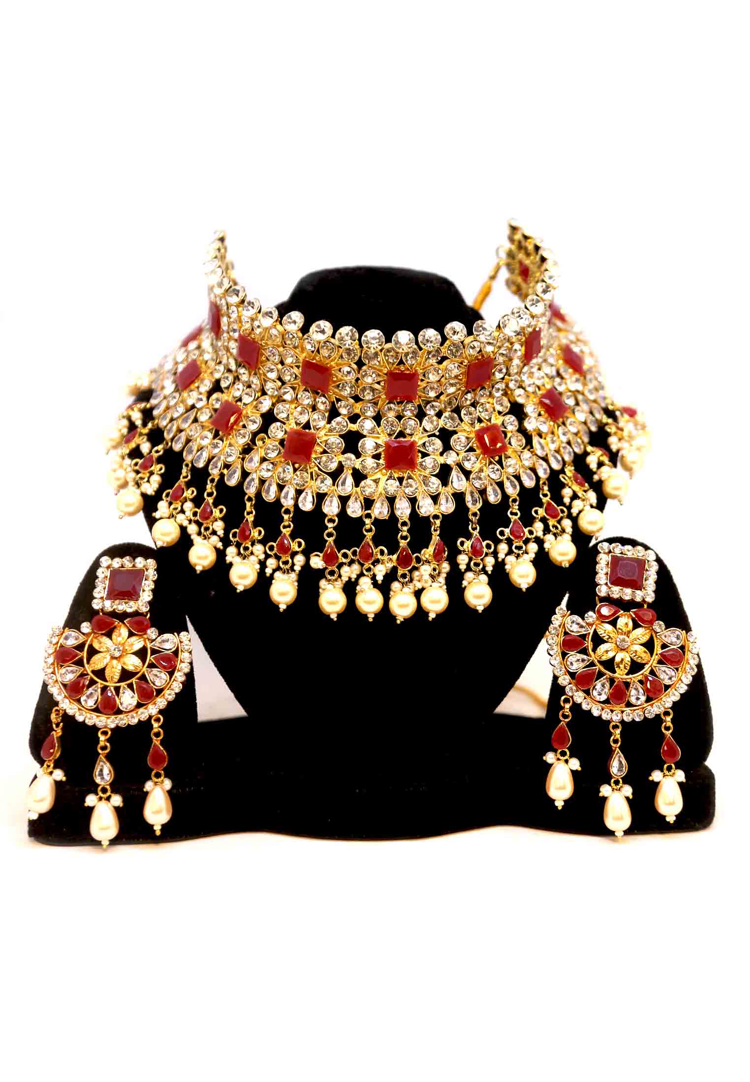 Chocker Shaped Kontho Set