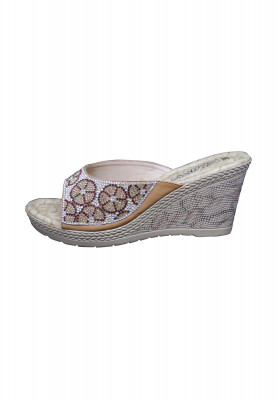 Balanced Boston Heel