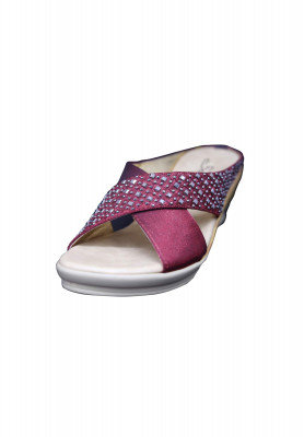 Maroon Semi Heel