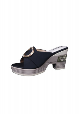 Black High heel 