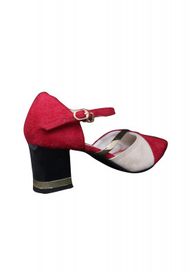 Red Box Heel