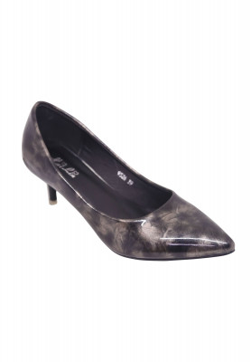 Thai Glass Cut Shoe
