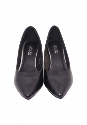 Black Glass Cut Shoe
