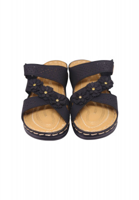 Doctor  Sandal