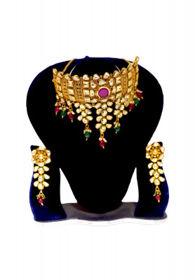 Affordable Kontho Haar Set