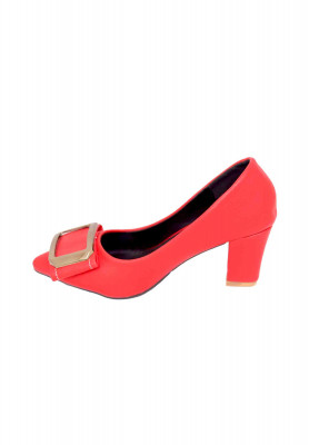 Red Box heel 
