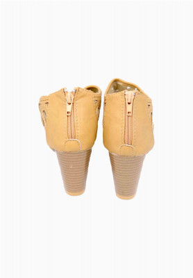 Artificial Leather Box heel 