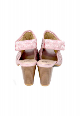 Pink Box heel 