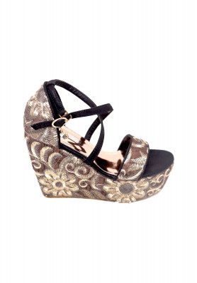 Black Balance heel 