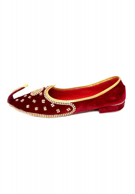 Maroon Velvet Pakistani Nagra