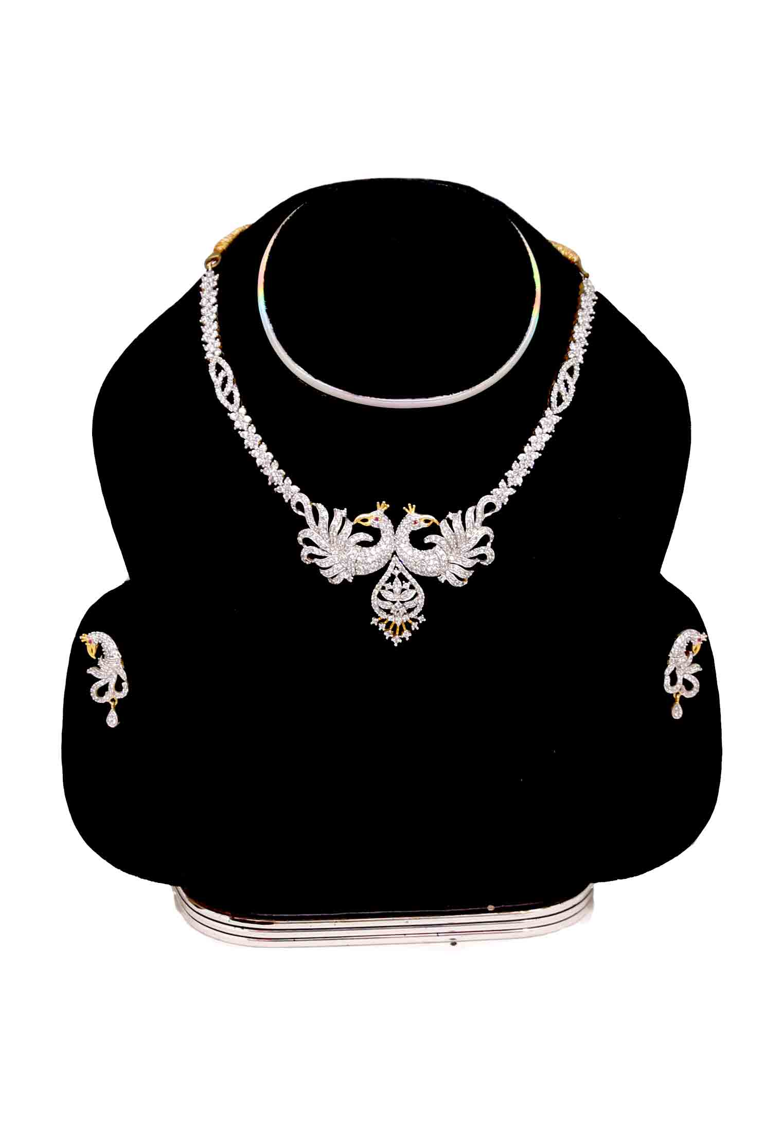 7 Vori Diamond Cut Necklace