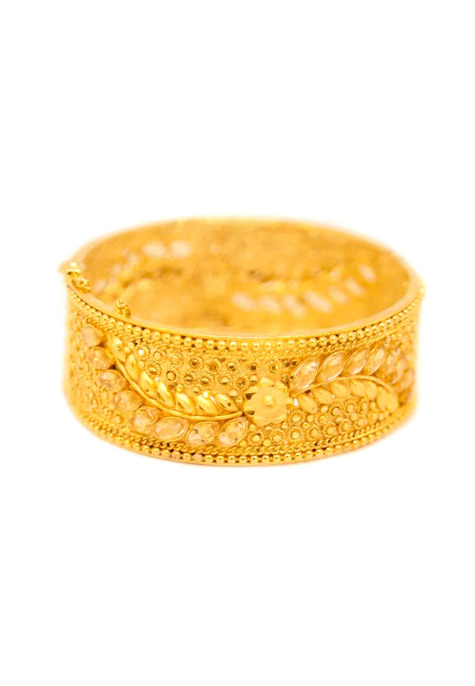 Unique Gold plate Chur