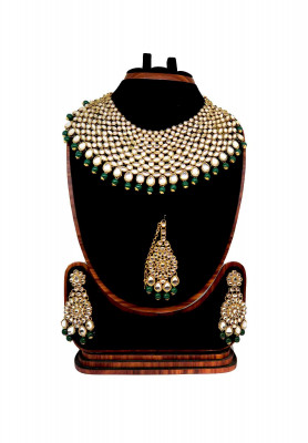 Antic Neckless With ear ring 