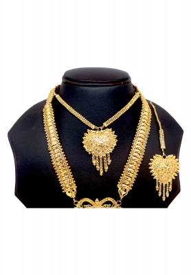 Golden color weeding sita set