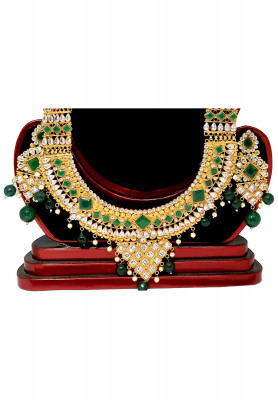 Sita har with konthi har with ear ring  