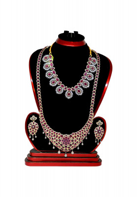 Diamond cut set  