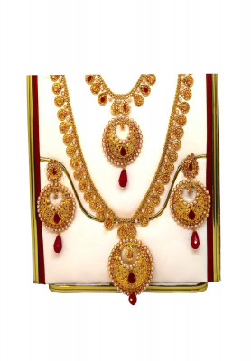 Bangladeshi Metal work Sita har With ear ring 
