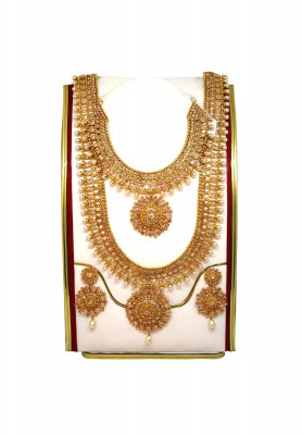 Copper antic Sita har With ear ring 