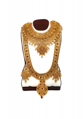 Dana work Sita har & necklace with ear ring