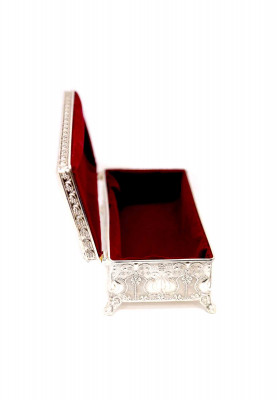 Silver Metal Ornaments box 