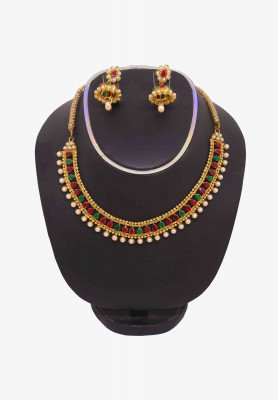 Gold palte necklace 