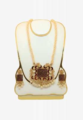 Golden Colored Sita Locket Set