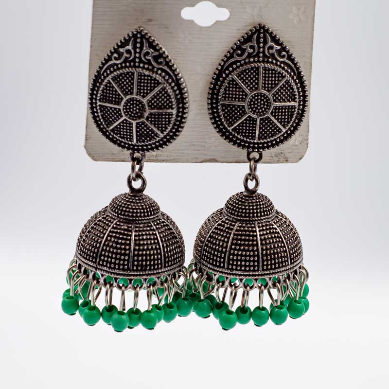  Jerk Earring
