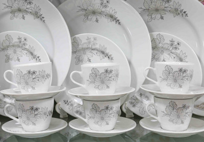 27 Pieces Monno Dinner Set
