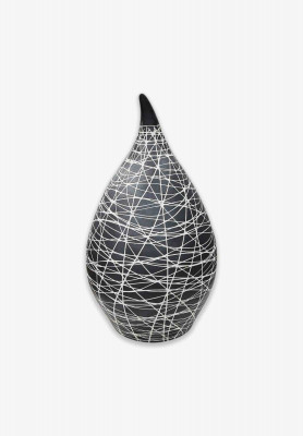  A Beautiful Chinese Flower Vase