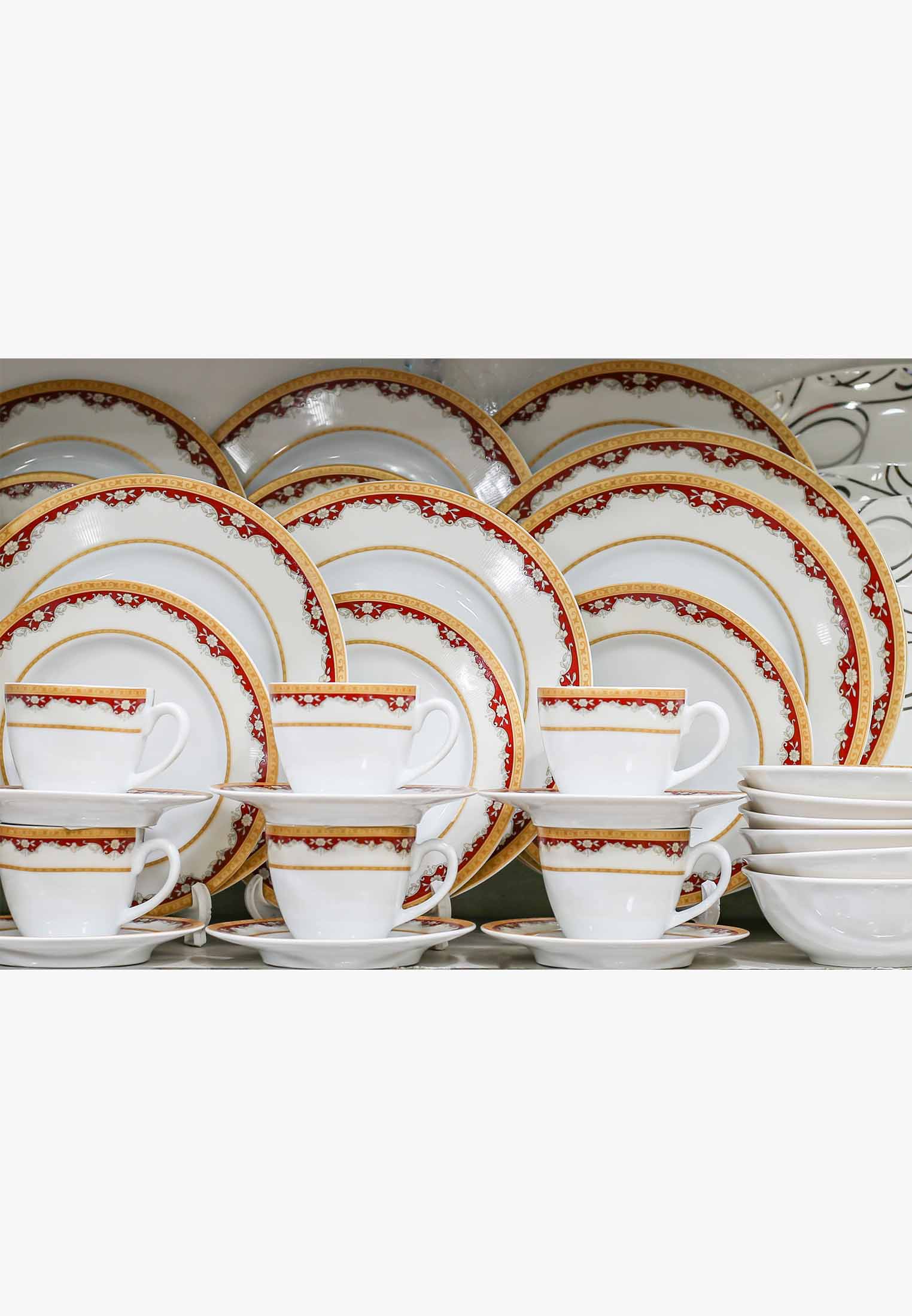 32 Pieces Dinner Set