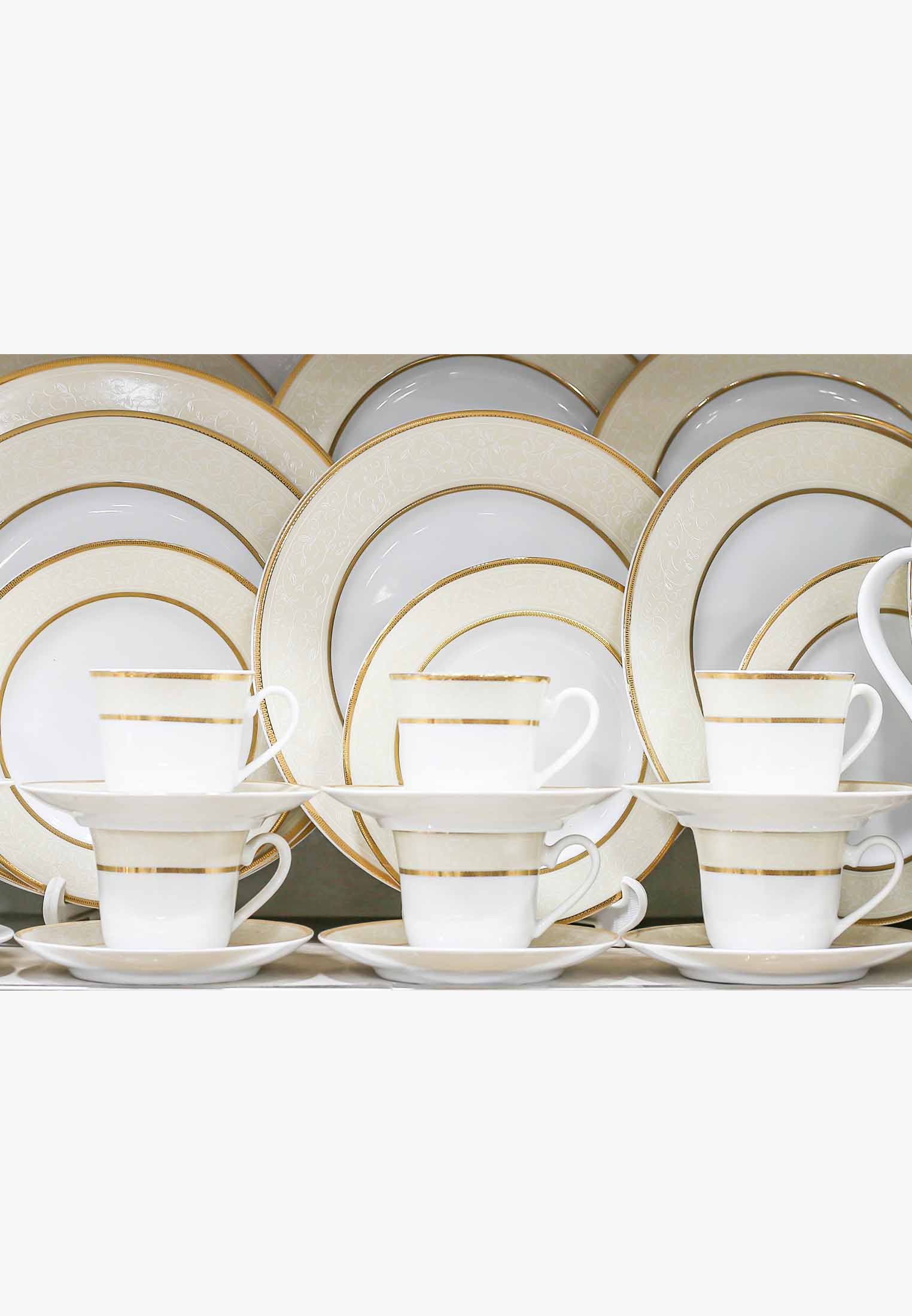 32 Pieces Dinner Set