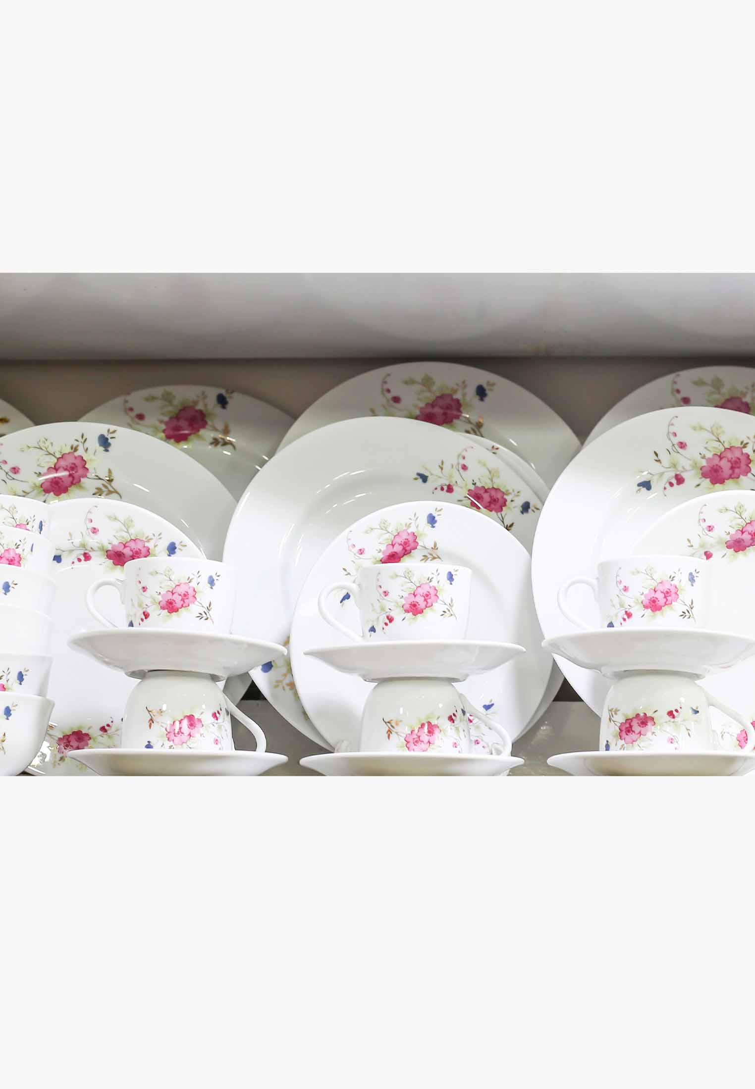 32 Pieces Dinner Set