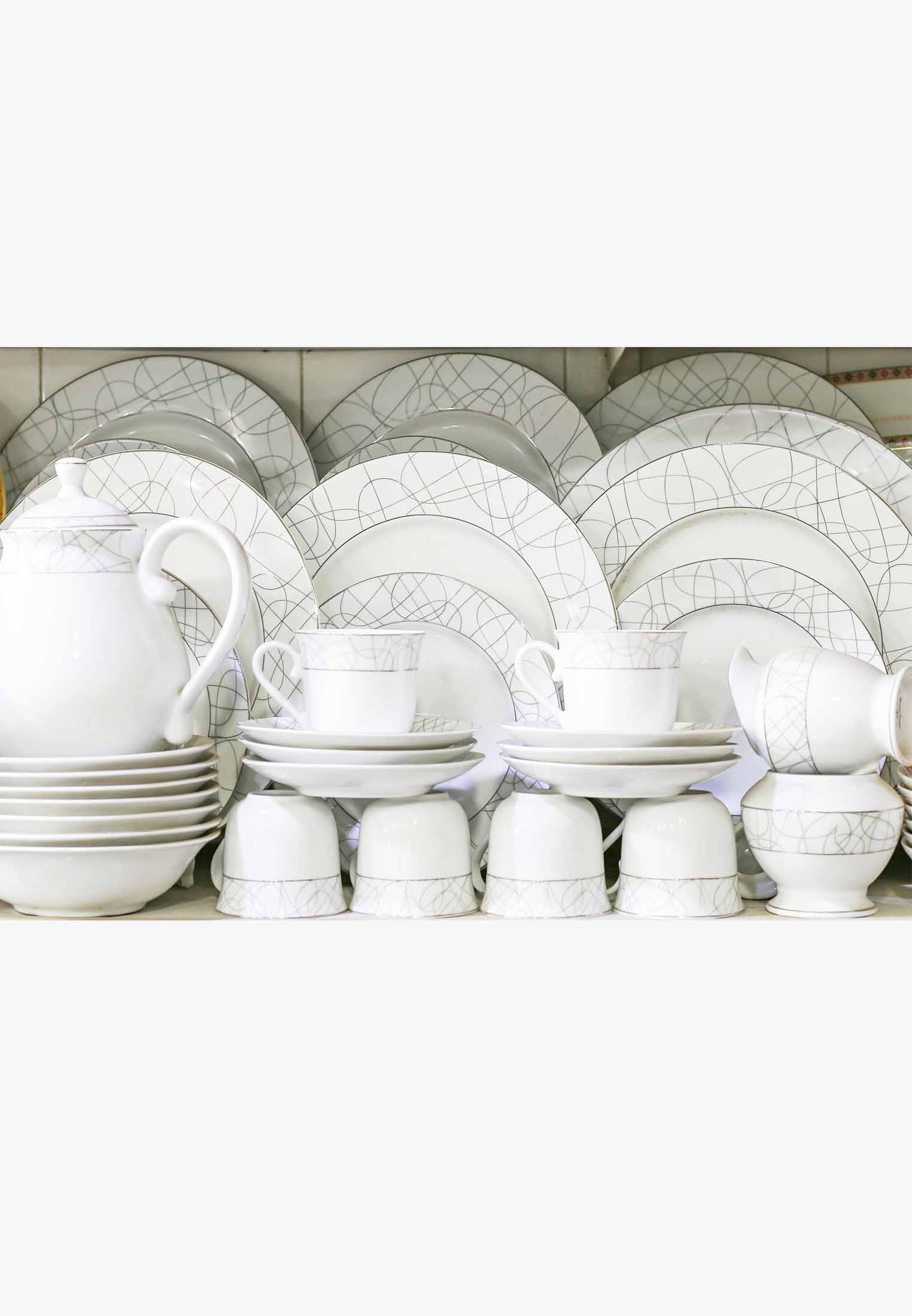 32 Pieces Dinner Set