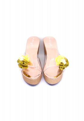Golden-Antic Boston Heel